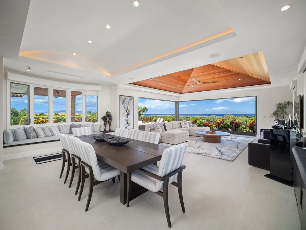 This Spectacular New Estate Captures Panoramic Views From Kahoʻolawe to the West Maui Mountains at $7,495,000 9 192 Halau Pl Showcases a Breathtaking New Estate With Sweeping Views From Kahoʻolawe to the West Maui Mountains 8