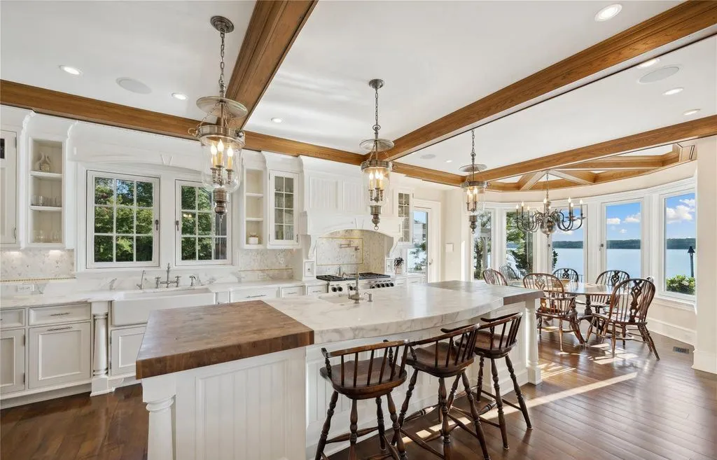 Classic Grandeur Meets the Water: A $8.5M Manor Overlooking Oyster Bay Harbor 13 200 Centre Island Road An Extraordinary Oyster Bay Harbor Waterfront Manor 9