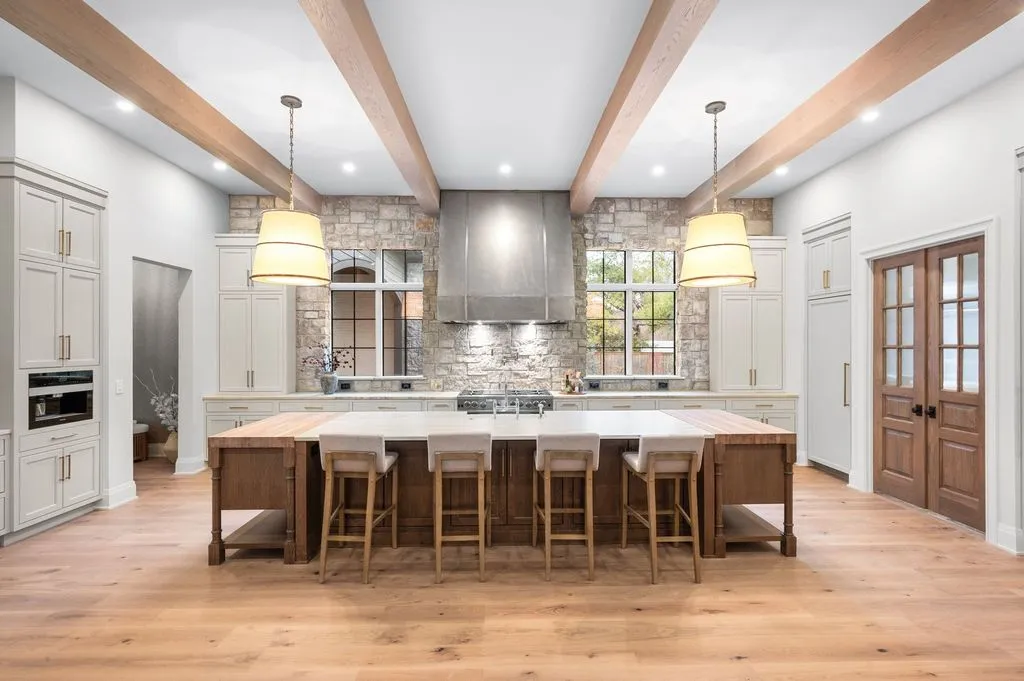 A Timeless Yet Modern Tennessee Luxury Estate Asks $8.25 Million 9 226 Williamsburg Cir 5