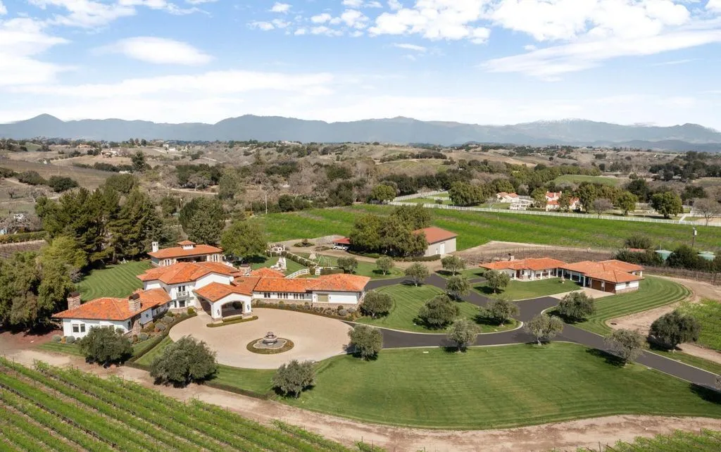 Premier Wine Country Living: A $28M Santa Ynez Vineyard Estate of Luxury and Privacy 5 2370 N Refugio Rd An Extraordinary Santa Ynez Vineyard Estate 1