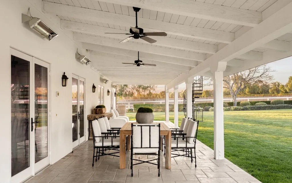 Premier Wine Country Living: A $28M Santa Ynez Vineyard Estate of Luxury and Privacy 24 2370 N Refugio Rd An Extraordinary Santa Ynez Vineyard Estate 20