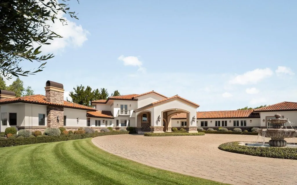 Premier Wine Country Living: A $28M Santa Ynez Vineyard Estate of Luxury and Privacy 7 2370 N Refugio Rd An Extraordinary Santa Ynez Vineyard Estate 3