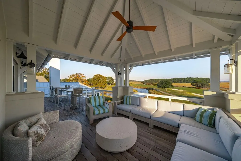250 Furman Farm Pl: A Spectacular Estate Crafted for an Effortless ...