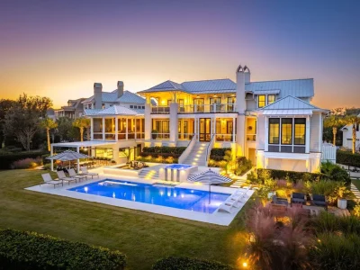 A Breathtaking $7.25M South Carolina Estate Designed for an Extraordinary Lifestyle 1 250 Furman Farm Pl A Spectacular Estate Crafted for an Effortless Refined Lifestyle 2