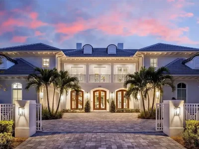 Ultra Luxury $28.4 Million Waterfront Estate Offering Exceptional Coastal Living in Fort Lauderdale 1 2520 Del Lago Dr A 28.4 Million Exceptional Waterfront Estate and Ultra Luxury Home in Fort Lauderdale for Sale 1
