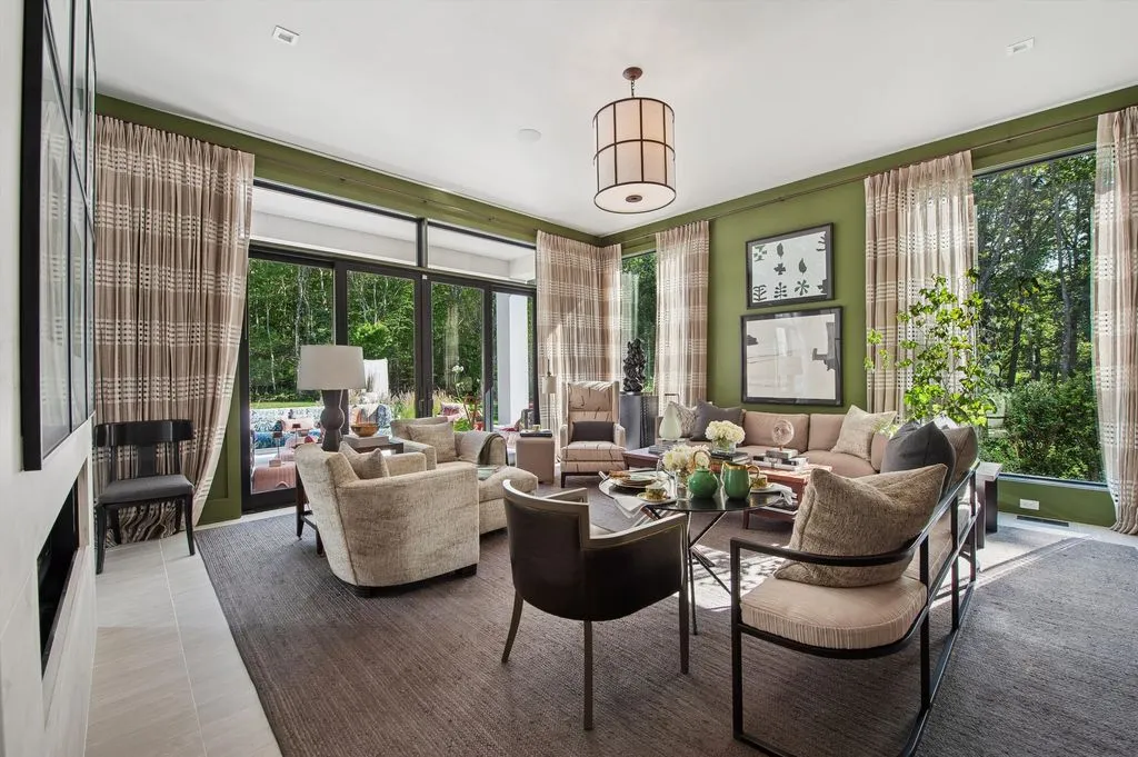 New York Luxury Showpiece Showcasing Finest Craftsmanship and Detail Asks $15,995,000 10 293 Old Sag Harbor Rd Unveils a Spectacular Display of Craftsmanship and Luxury 9