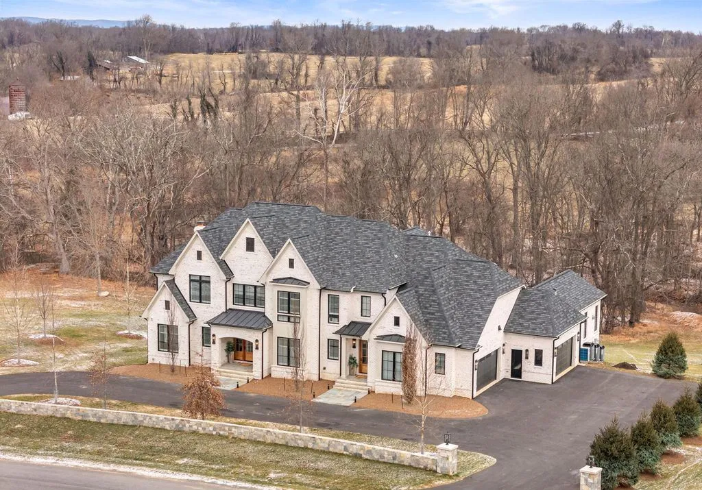 Exceptional Craftsmanship Meets Advanced Design in This $4.1M Carrington Custom Home in Virginia 5 37291 Seabiscuit Park Pl An Extraordinary Carrington Built Residence Defined by Exceptional Craftsmanship 1