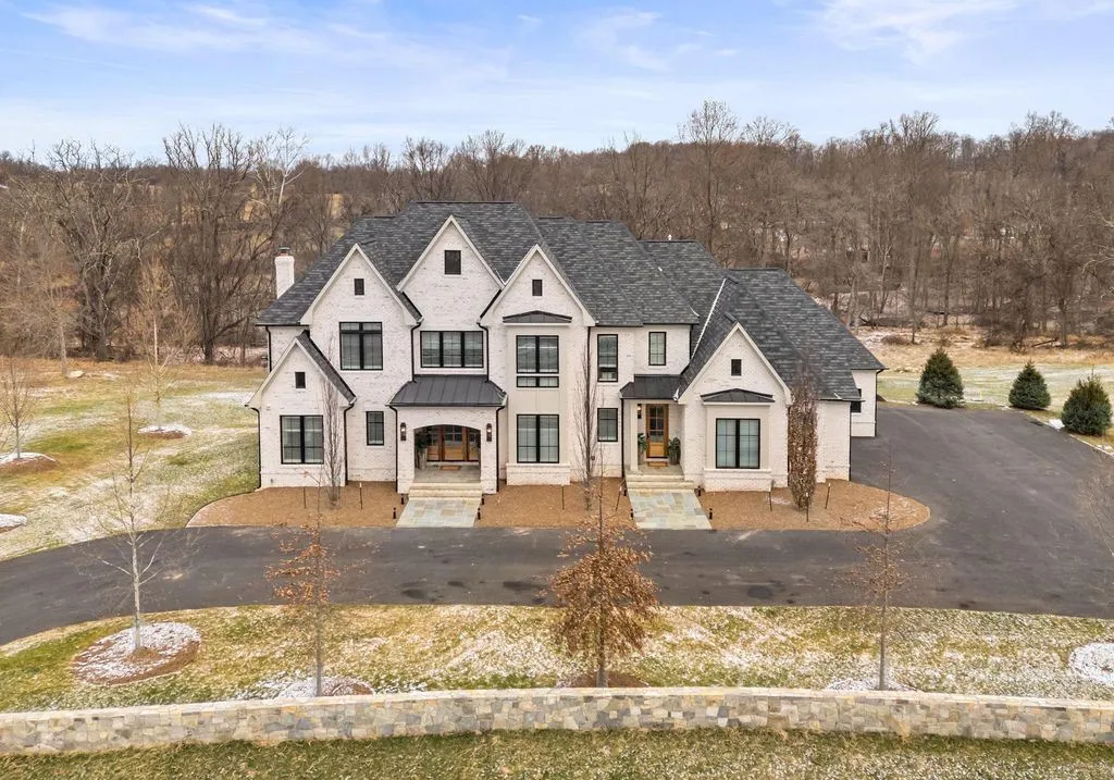 Exceptional Craftsmanship Meets Advanced Design in This $4.1M Carrington Custom Home in Virginia 28 37291 Seabiscuit Park Pl An Extraordinary Carrington Built Residence Defined by Exceptional Craftsmanship 4