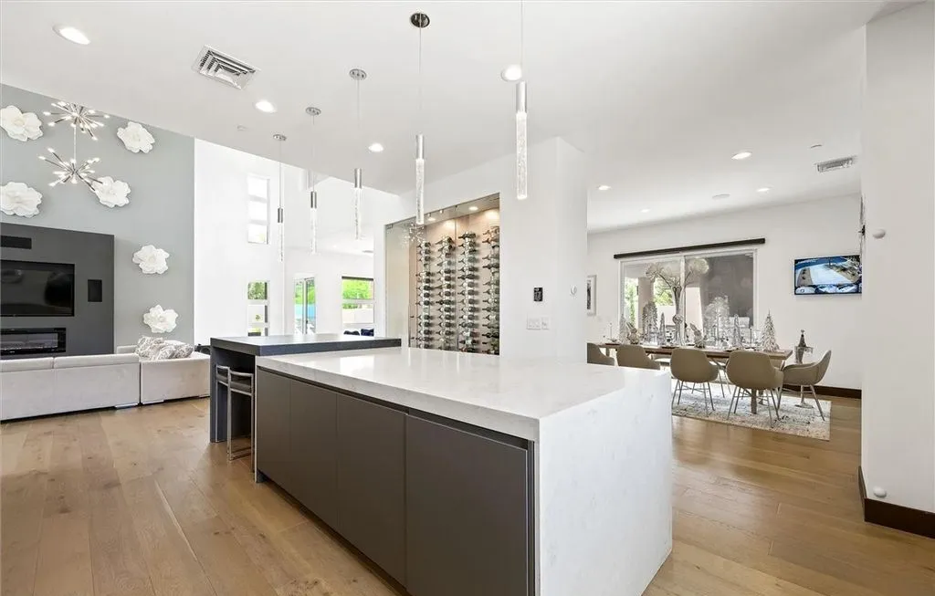 A Captivating Entertainer’s Paradise: This $4.3 Million Nevada Custom Home Defines Luxury Living 12 3740 Caesars Cir A Stunning Custom Built Masterpiece Designed for Elite Entertaining 10