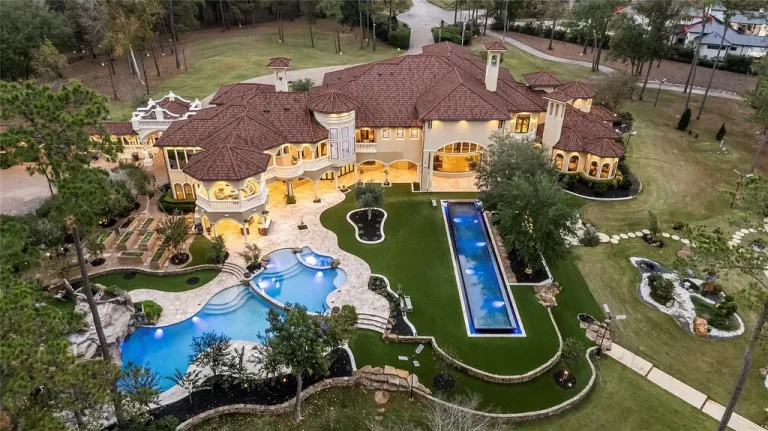 A Mediterranean Masterpiece Rising Above the Woodlands of Magnolia, Texas Seeks for $11,500,000