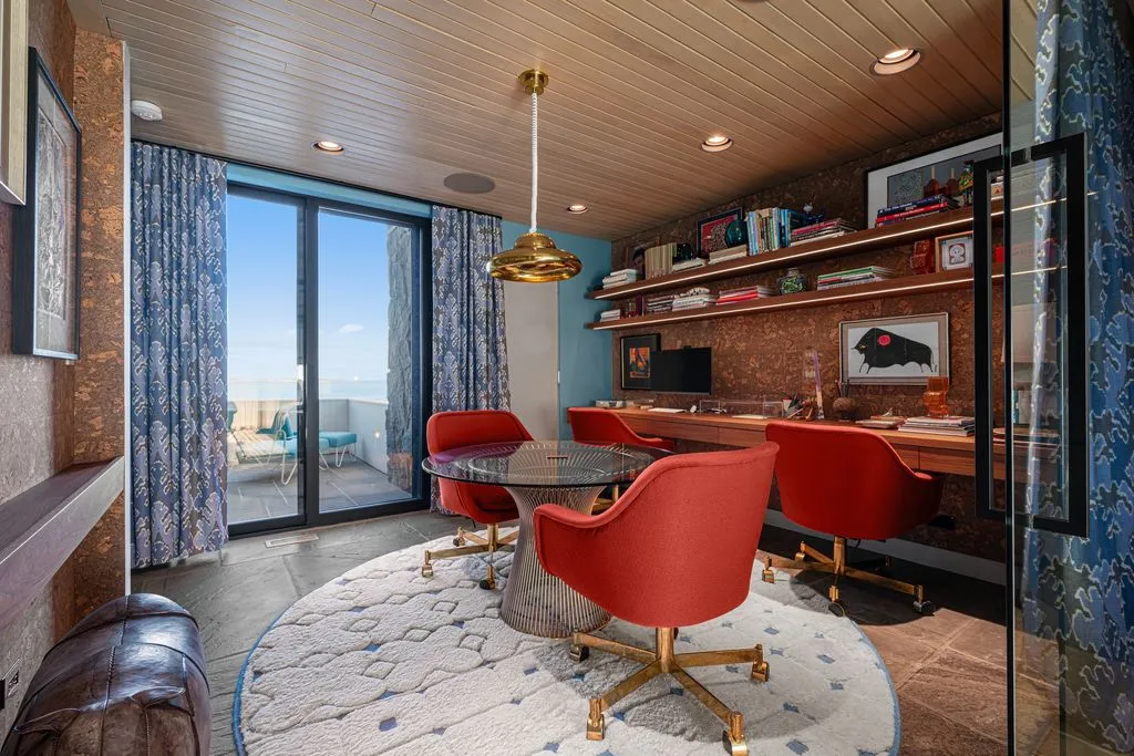 An Iconic Waterfront Estate by Norman Jaffe Lists for $17,995,000 in New York 18 4 Dawn Ln Presents a Legendary 1971 Norman Jaffe Waterfront Estate in New York 14