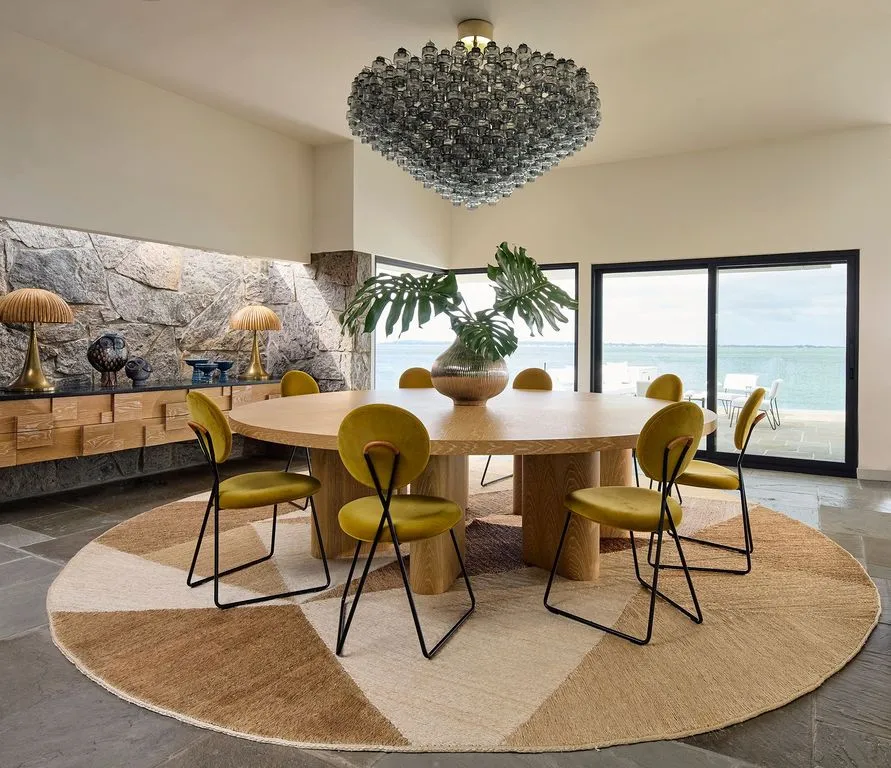 An Iconic Waterfront Estate by Norman Jaffe Lists for $17,995,000 in New York 9 4 Dawn Ln Presents a Legendary 1971 Norman Jaffe Waterfront Estate in New York 8