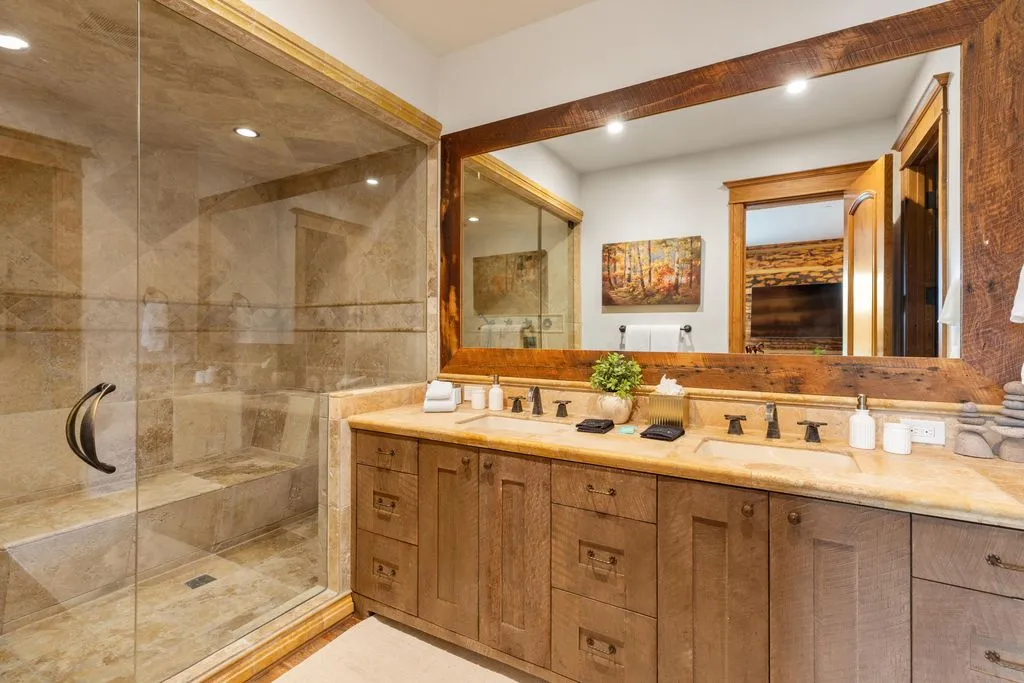 A Trophy Colorado Mountain Retreat Delivering Ultimate Privacy at $15.15M 21 407 Benchmark Dr An Extraordinary Mountain Sanctuary in Colorado 11