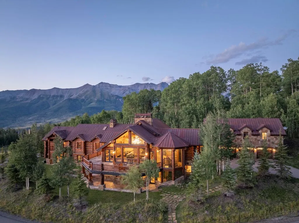 A Trophy Colorado Mountain Retreat Delivering Ultimate Privacy at $15.15M 16 407 Benchmark Dr An Extraordinary Mountain Sanctuary in Colorado 20