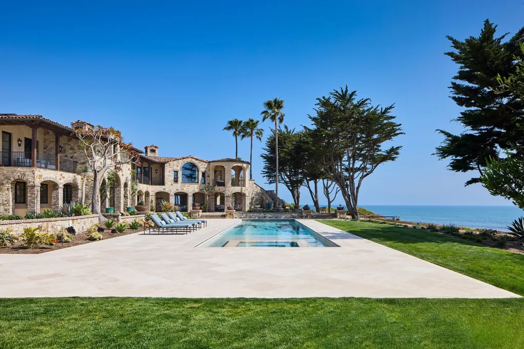 Oceanfront Masterwork Listed at 43 Million Presents One of Southern California’s Most Extraordinary Blufftop Estates 13 4130 Calle Isabella San Clemente CA 9267207