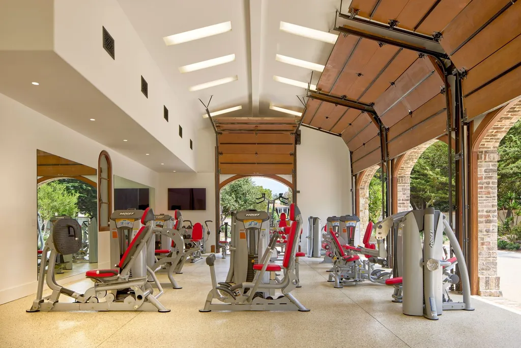 Oceanfront Masterwork Listed at 43 Million Presents One of Southern California’s Most Extraordinary Blufftop Estates 19 4130 Calle Isabella San Clemente CA 9267225