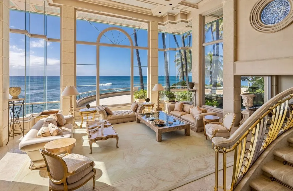 Hawaiian Nature Meets European Renaissance Grandeur in This $37.5 Million Architectural Masterpiece 7 4324 Kaikoo Pl Showcases a Breathtaking Renaissance Inspired Hawaiian Masterpiece 5
