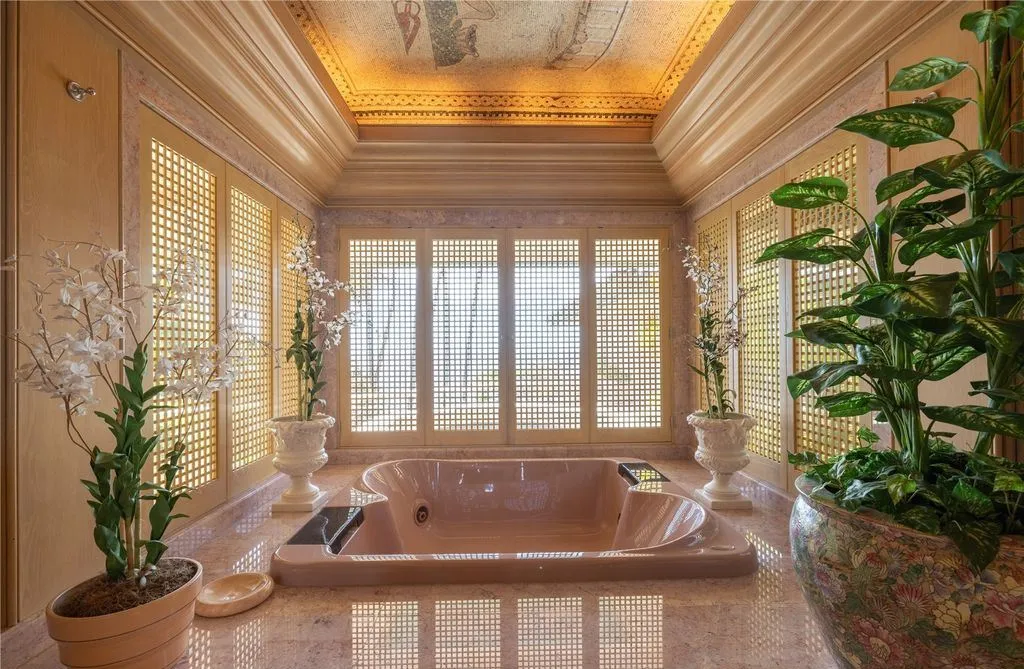 Hawaiian Nature Meets European Renaissance Grandeur in This $37.5 Million Architectural Masterpiece 14 4324 Kaikoo Pl Showcases a Breathtaking Renaissance Inspired Hawaiian Masterpiece 8