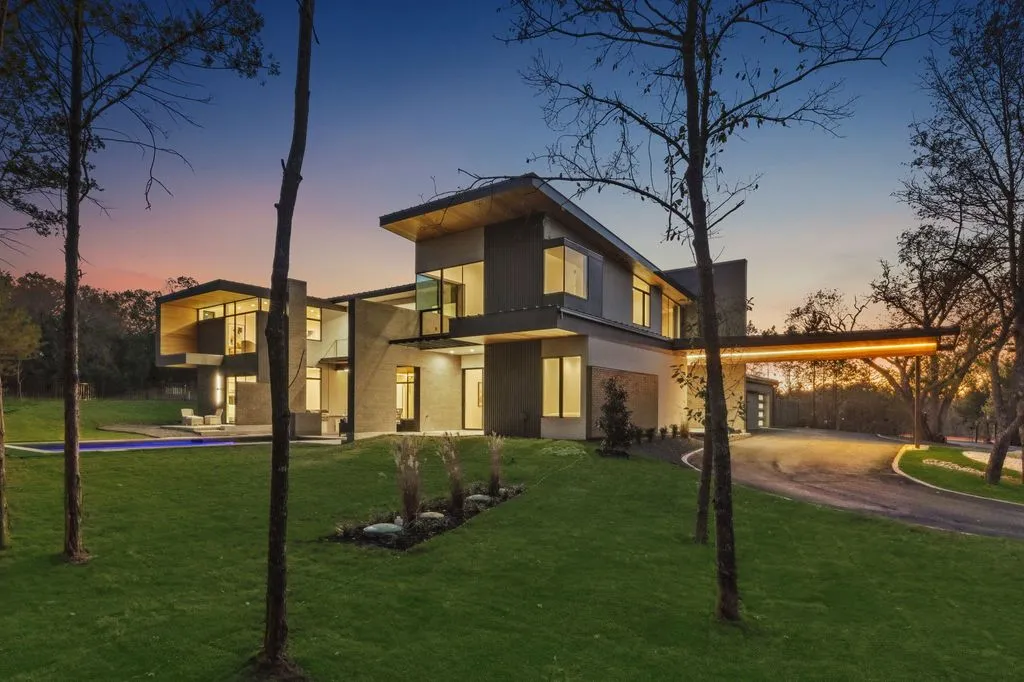 “Harmony House”: A $5 Million Architectural Sanctuary in Texas 25 4590 County Road 340 Unveils Harmony House a Breathtaking Texas Masterpiece 22