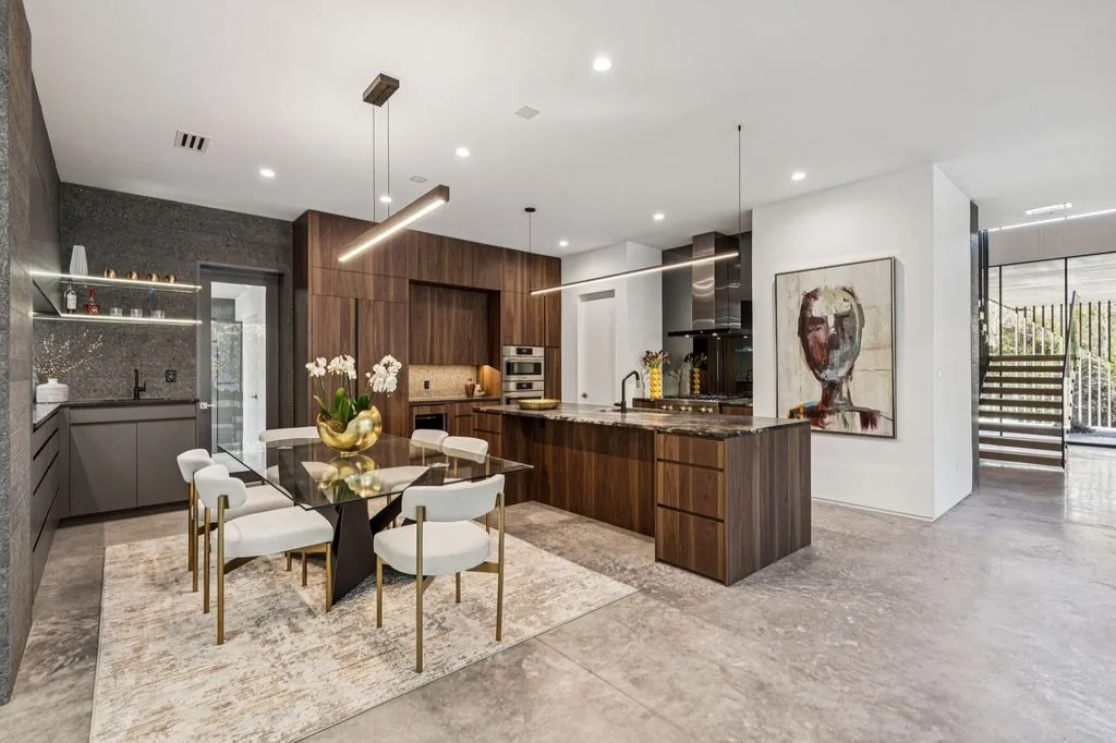 “Harmony House”: A $5 Million Architectural Sanctuary in Texas 9 4590 County Road 340 Unveils Harmony House a Breathtaking Texas Masterpiece 6