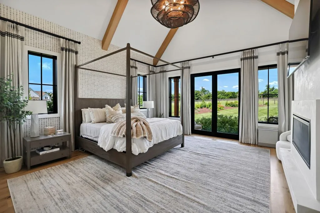 Live Beautifully: A Remarkable $7.95M Tennessee Property Defined by Elegance and Peace 12 4720 Edwardian Trce An Exquisite Tennessee Masterpiece Defined by Timeless Design and Tranquility 10