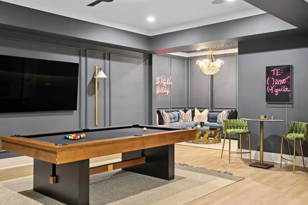 Live Beautifully: A Remarkable $7.95M Tennessee Property Defined by Elegance and Peace 27 4720 Edwardian Trce An Exquisite Tennessee Masterpiece Defined by Timeless Design and Tranquility 17