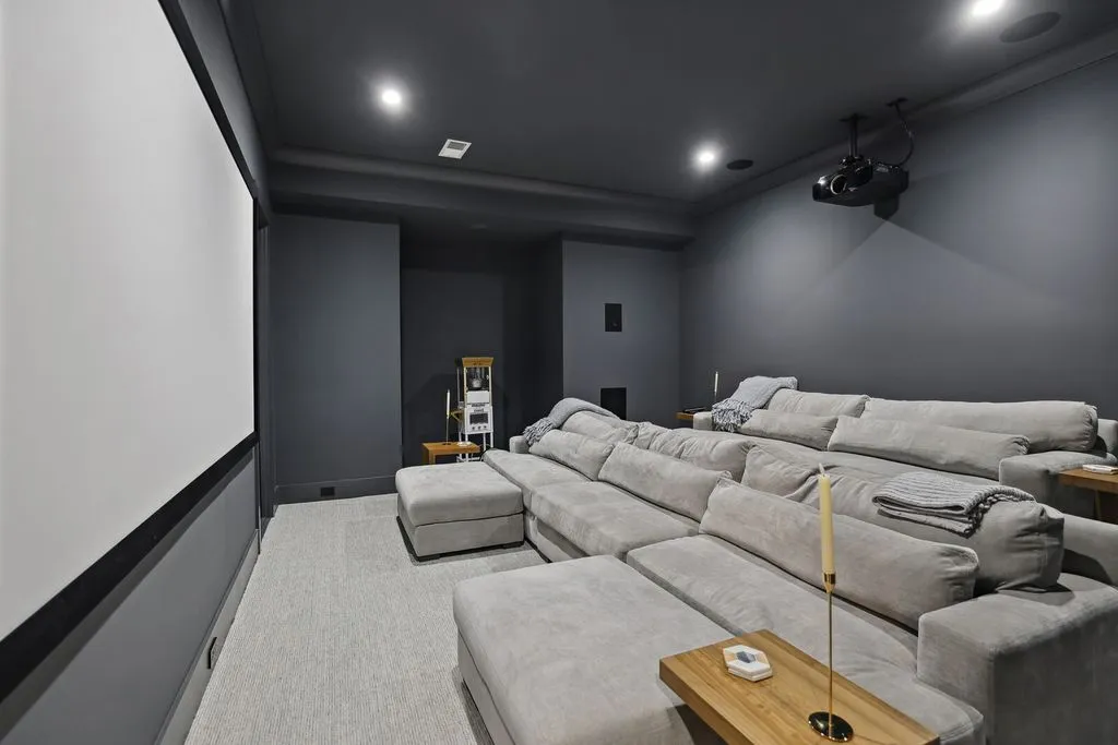 Live Beautifully: A Remarkable $7.95M Tennessee Property Defined by Elegance and Peace 29 4720 Edwardian Trce An Exquisite Tennessee Masterpiece Defined by Timeless Design and Tranquility 19