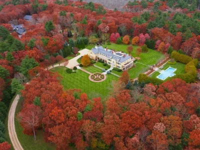 Timeless Georgian Revival Estate on 23.5 Acres in Massachusetts Seeks $10.89 Million 1 495 Hugh Cargill Rd An Exquisite Georgian Revival Masterpiece on 23.5 Acres in Massachusetts 1