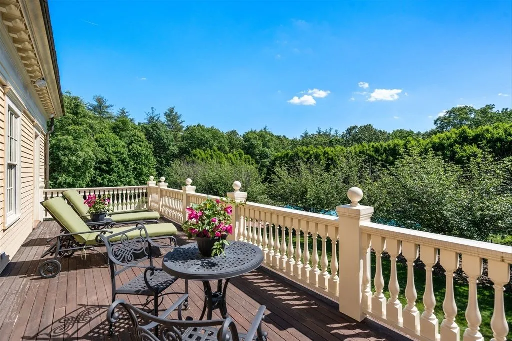 495 Hugh Cargill Rd An Exquisite Georgian Revival Masterpiece on 23.5 Acres in Massachusetts 22