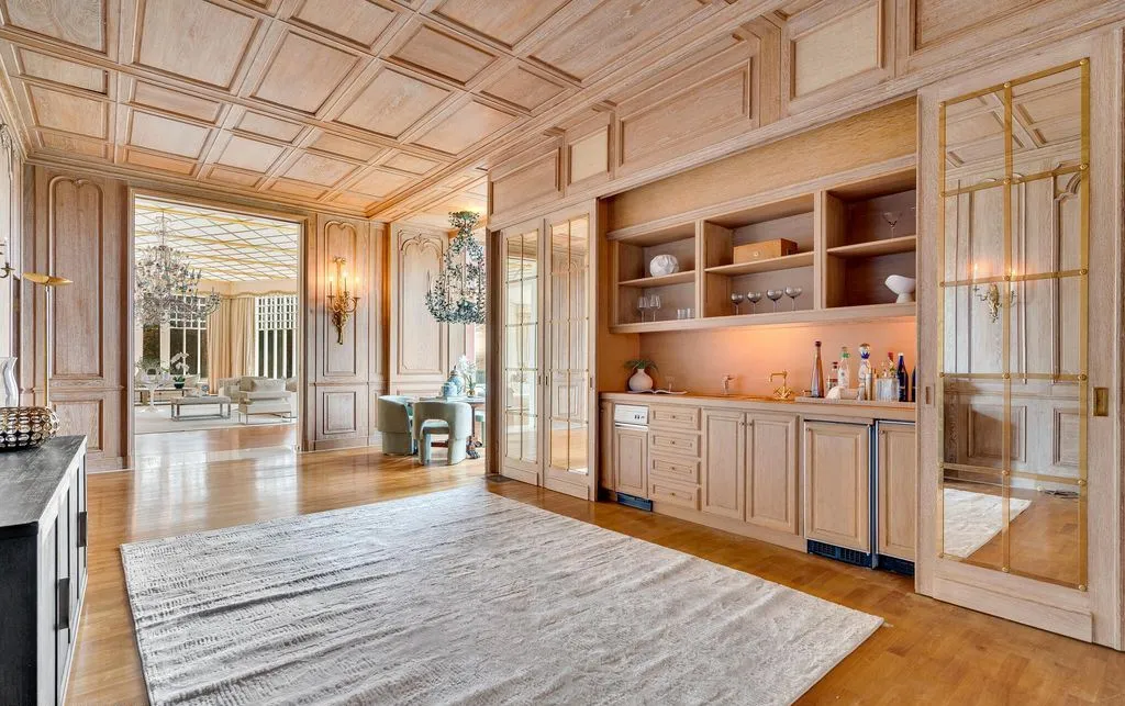 Greenwich Backcountry Masterpiece: Robin Hill Farm & Smokey Hill Farm Listed for $24 Million 21 5 7 John St An Extraordinary Dual Parcel Estate Redefining Elite Living in Greenwich 13