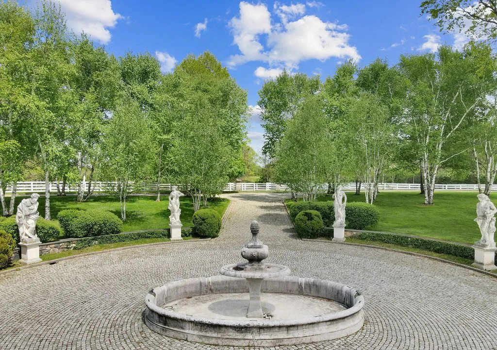 Greenwich Backcountry Masterpiece: Robin Hill Farm & Smokey Hill Farm Listed for $24 Million 12 5 7 John St An Extraordinary Dual Parcel Estate Redefining Elite Living in Greenwich 16