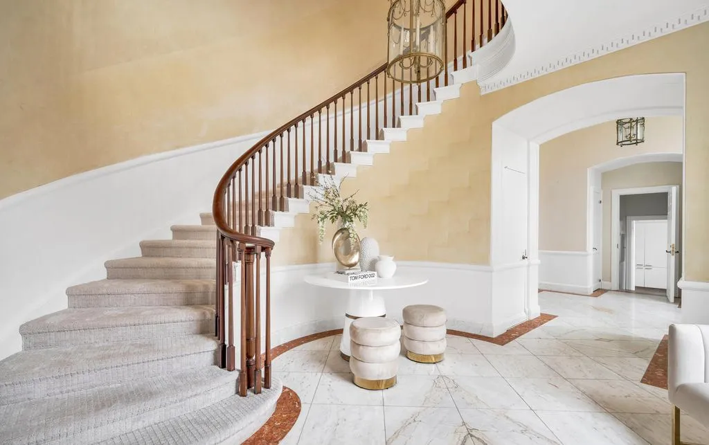 Greenwich Backcountry Masterpiece: Robin Hill Farm & Smokey Hill Farm Listed for $24 Million 9 5 7 John St An Extraordinary Dual Parcel Estate Redefining Elite Living in Greenwich 5