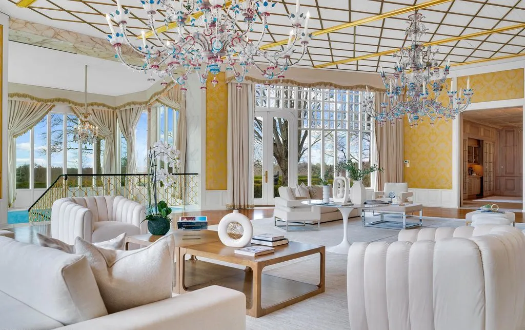 Greenwich Backcountry Masterpiece: Robin Hill Farm & Smokey Hill Farm Listed for $24 Million 11 5 7 John St An Extraordinary Dual Parcel Estate Redefining Elite Living in Greenwich 7