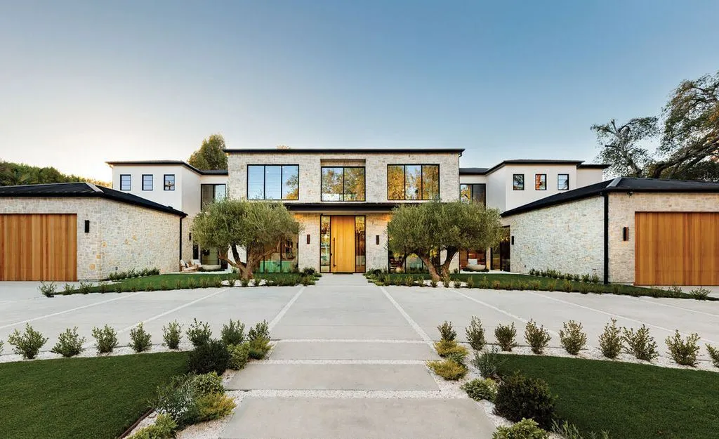 A Distinguished $10,995,000 California Design Masterpiece 5 5345 Encino Ave An Exceptional California Residence of Rare Distinction 1