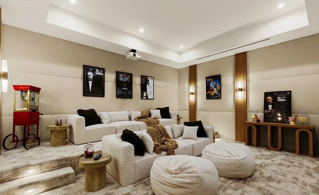 A Distinguished $10,995,000 California Design Masterpiece 19 5345 Encino Ave An Exceptional California Residence of Rare Distinction 15