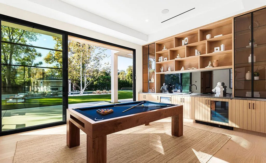 A Distinguished $10,995,000 California Design Masterpiece 21 5345 Encino Ave An Exceptional California Residence of Rare Distinction 17