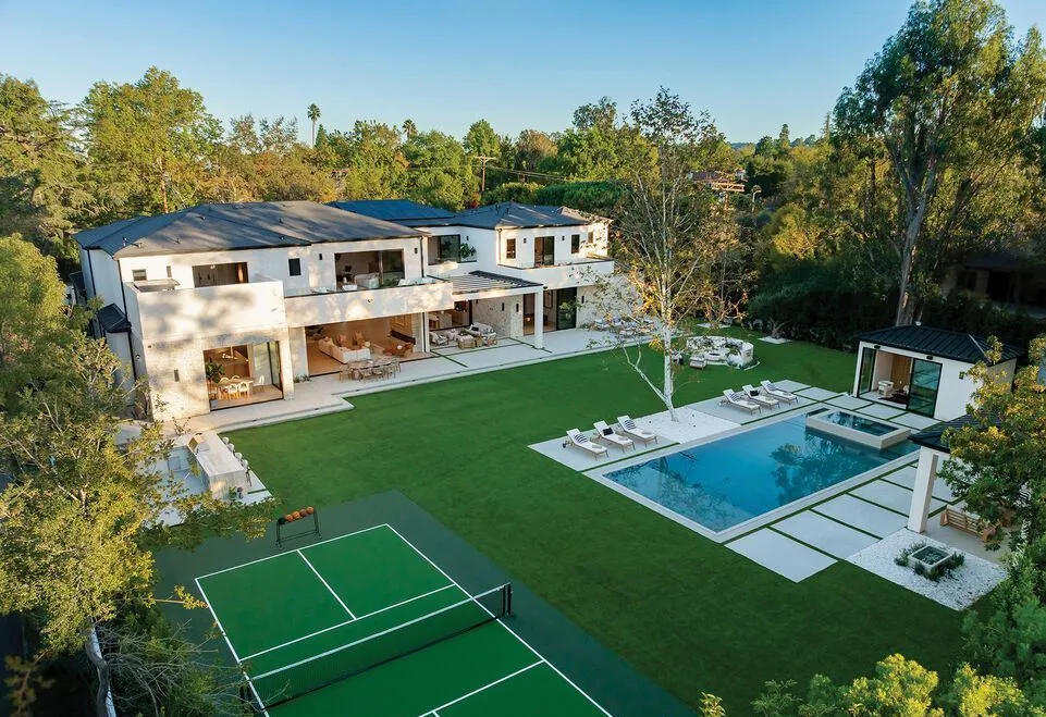 A Distinguished $10,995,000 California Design Masterpiece 6 5345 Encino Ave An Exceptional California Residence of Rare Distinction 2