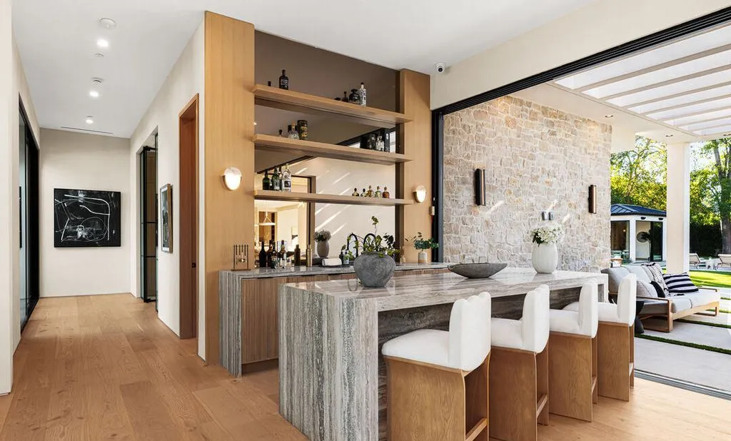 A Distinguished $10,995,000 California Design Masterpiece 11 5345 Encino Ave An Exceptional California Residence of Rare Distinction 7