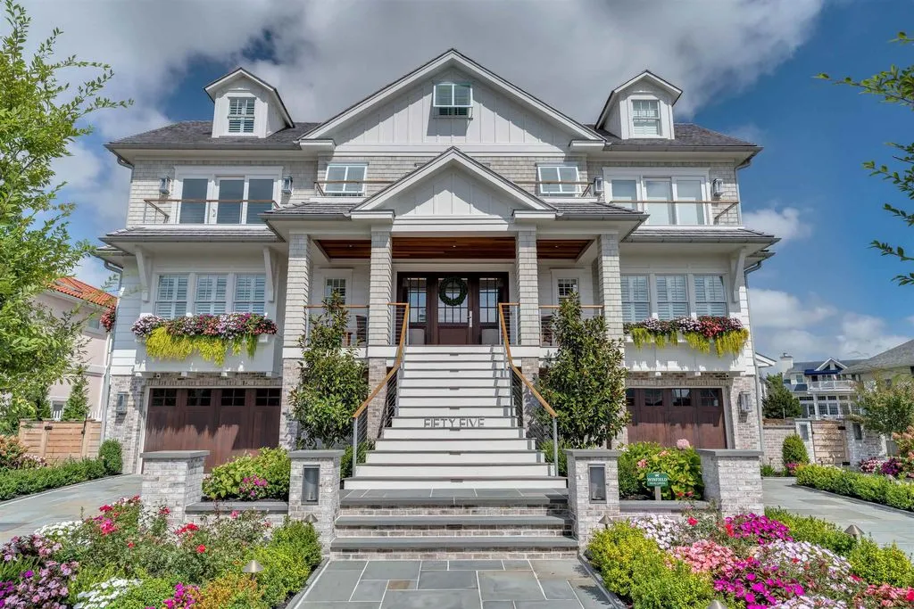 A Bayfront Masterpiece With Dock Frontage in New Jersey Lists for $12,995,000 5 55 Walnut Rd Unveils a Stunning Bayfront Masterpiece With Water and Dock Frontage 1