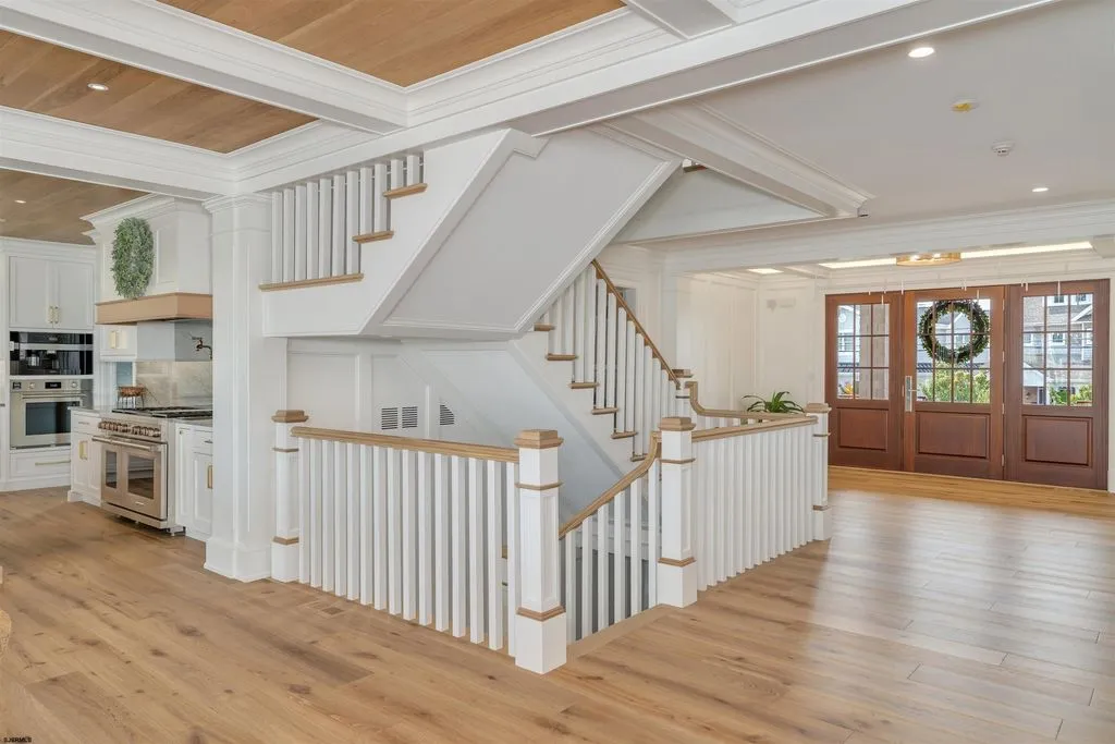 A Bayfront Masterpiece With Dock Frontage in New Jersey Lists for $12,995,000 9 55 Walnut Rd Unveils a Stunning Bayfront Masterpiece With Water and Dock Frontage 5