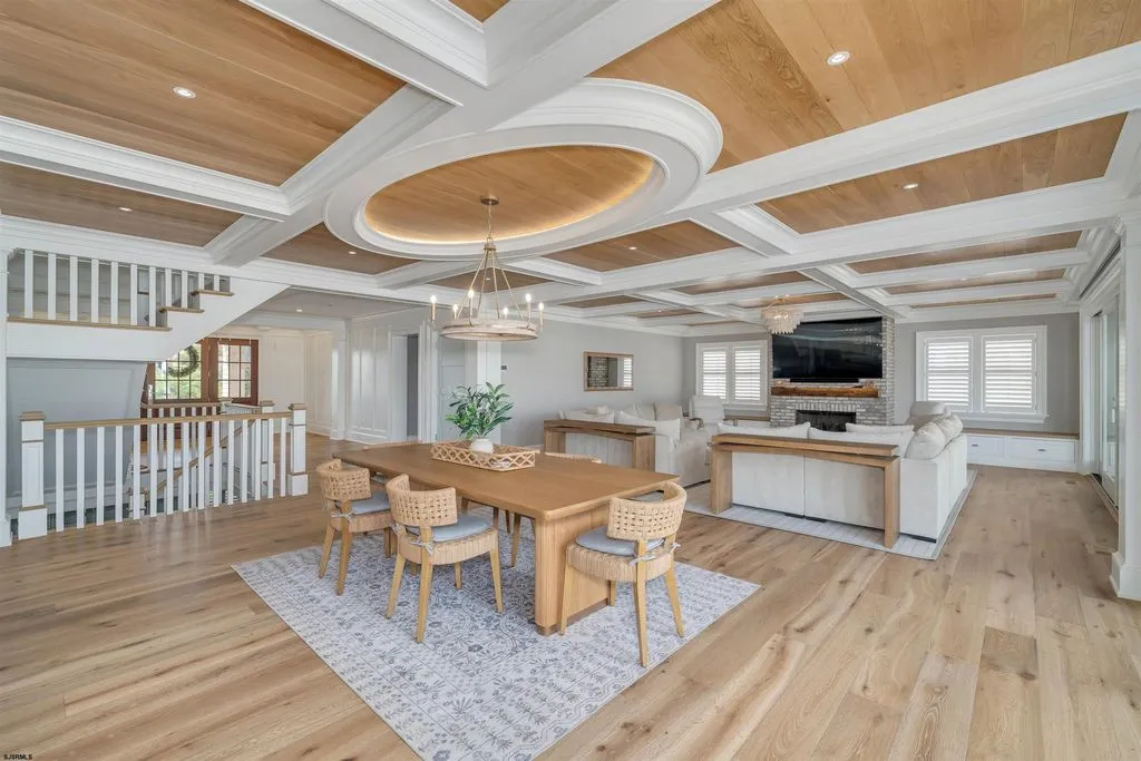 A Bayfront Masterpiece With Dock Frontage in New Jersey Lists for $12,995,000 12 55 Walnut Rd Unveils a Stunning Bayfront Masterpiece With Water and Dock Frontage 8