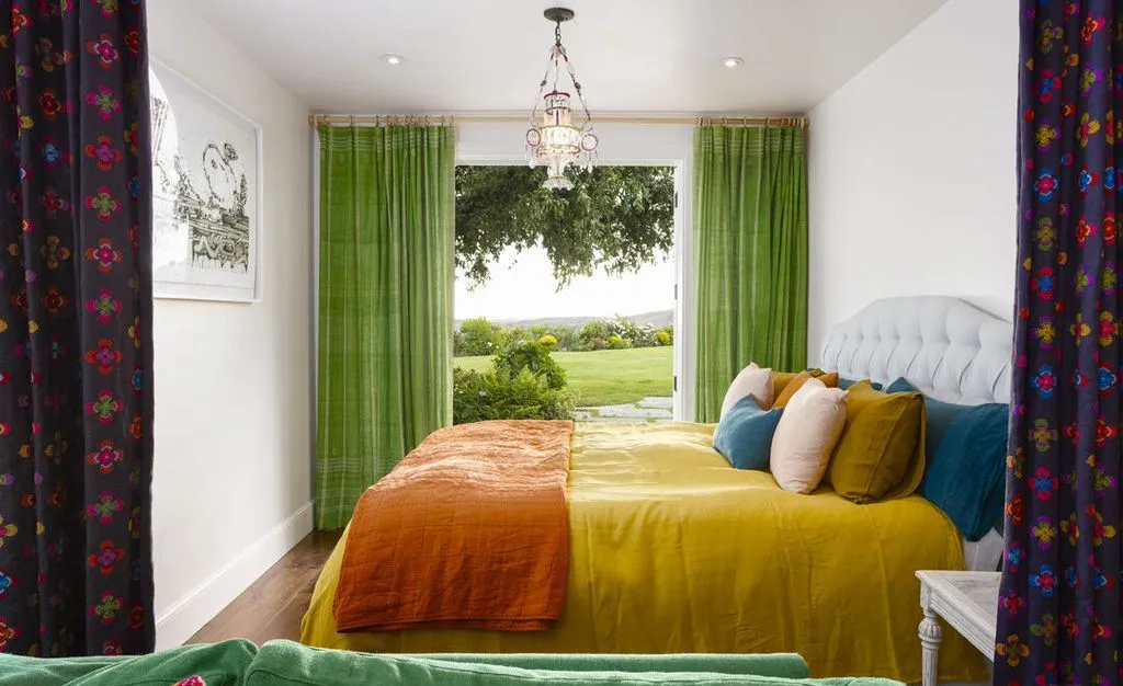 Scenic California Retreat Delivering Dazzling City Lights and Mountain Views for $17.9 Million 25 5535 Dixon Trail Rd A Spectacular California Estate Offering Mesmerizing City and Mountain Views 13