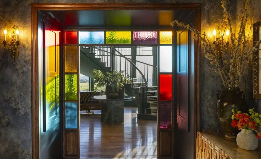 Scenic California Retreat Delivering Dazzling City Lights and Mountain Views for $17.9 Million 6 5535 Dixon Trail Rd A Spectacular California Estate Offering Mesmerizing City and Mountain Views 2