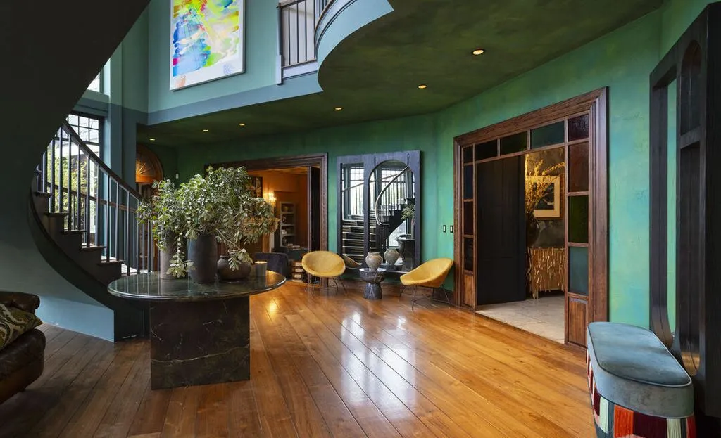 Scenic California Retreat Delivering Dazzling City Lights and Mountain Views for $17.9 Million 8 5535 Dixon Trail Rd A Spectacular California Estate Offering Mesmerizing City and Mountain Views 4