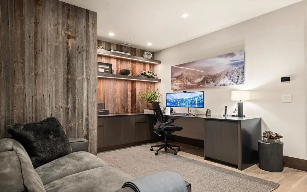 A Magnificent Colorado Retreat Showcasing Rustic Sophistication, and Modern Refinement for $23 Million 16 62 Bennett Ct A Magnificent Colorado Retreat Showcasing Scenic Mountain Views and Refined Rustic Modern Design 19 1