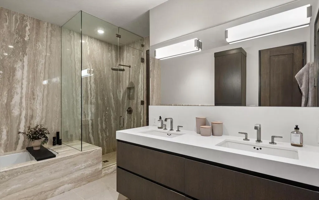 A Magnificent Colorado Retreat Showcasing Rustic Sophistication, and Modern Refinement for $23 Million 23 62 Bennett Ct A Magnificent Colorado Retreat Showcasing Scenic Mountain Views and Refined Rustic Modern Design 21