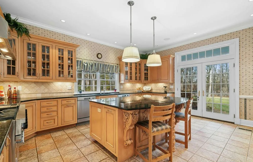 A Rare Connecticut Estate: Plantation-Style Colonial Living Across 39.23 Acres for $8.6M 12 63 Turney Road An Extraordinary 39.23 Acre Plantation Style Colonial in Connecticut 11