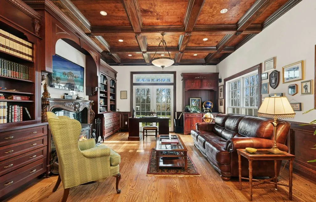 A Rare Connecticut Estate: Plantation-Style Colonial Living Across 39.23 Acres for $8.6M 15 63 Turney Road An Extraordinary 39.23 Acre Plantation Style Colonial in Connecticut 14