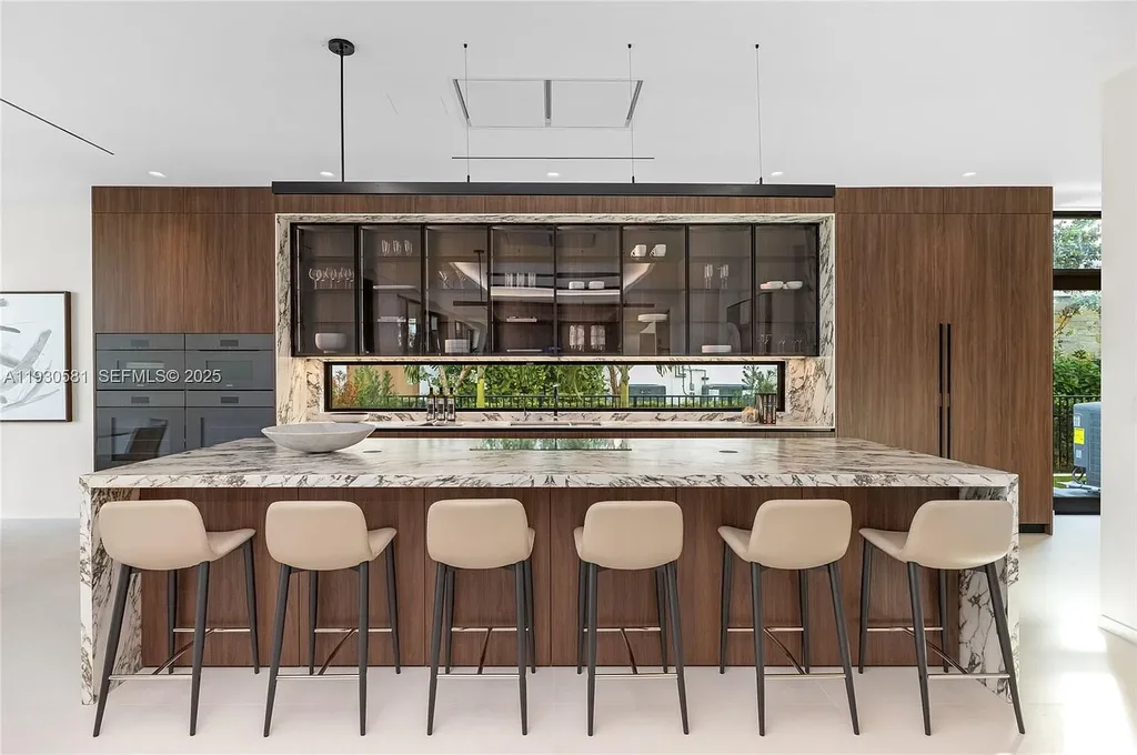 $13 Million New Waterfront Estate with 100 Feet of Ocean Access in Fort Lauderdale’s Las Olas Isles 9 New construction home in Fort Lauderdale for sale with 100 feet of ocean-access canal at Las Olas Isles