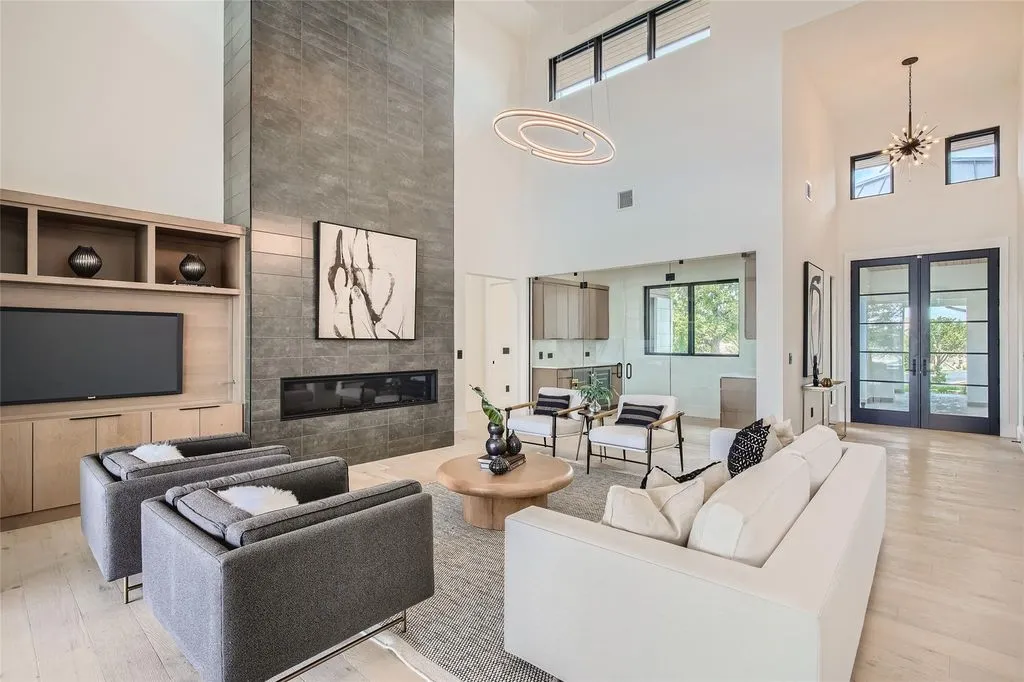 6412 Lantern View Dr Stunning Texas Home with Unobstructed Lake Travis Panoramas 14